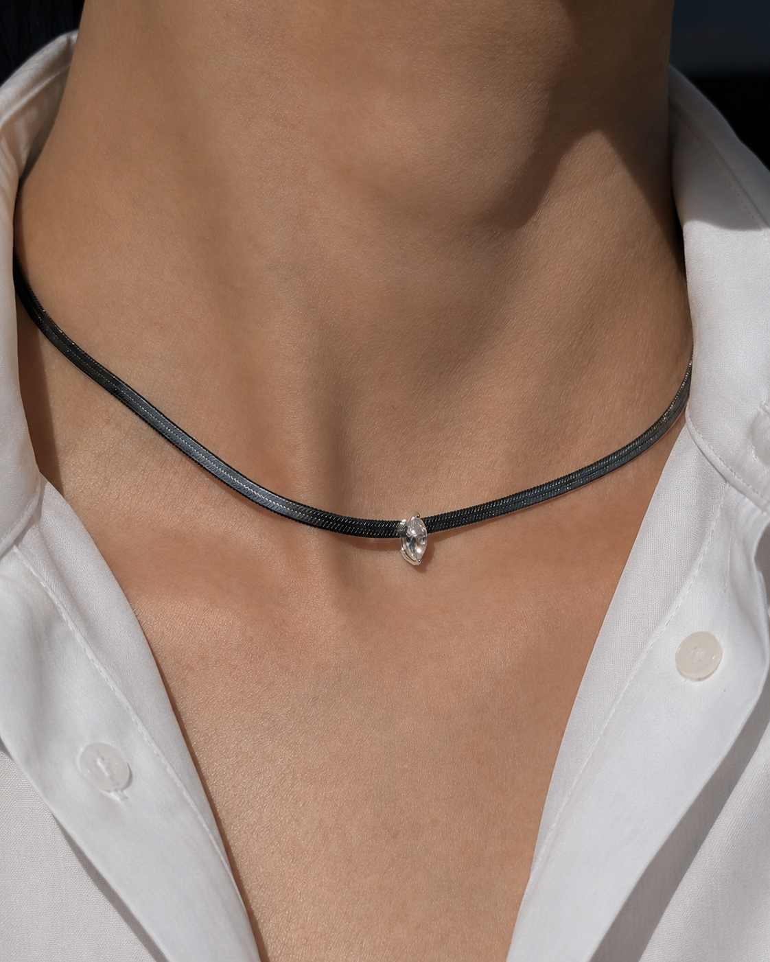 Snake Chain Marquise Necklace