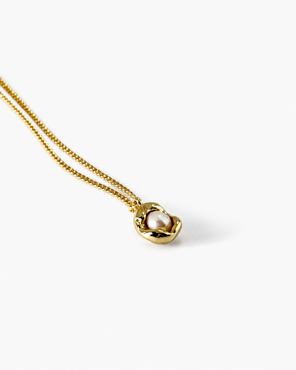 Oyster Pearl Necklace